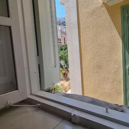 Kozas Art House, Appartement Symi