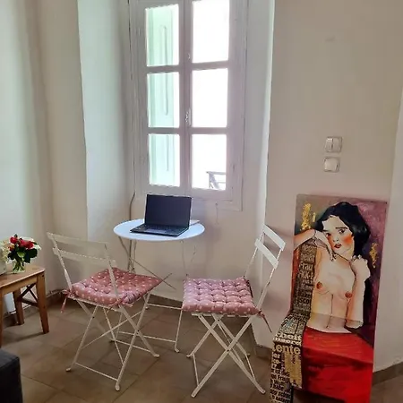 Appartement Kozas Art House, Symi