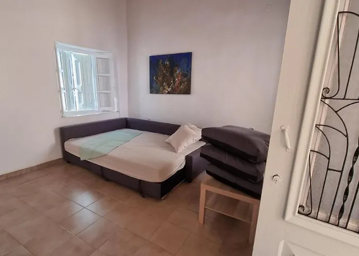 Kozas Art House, * Symi