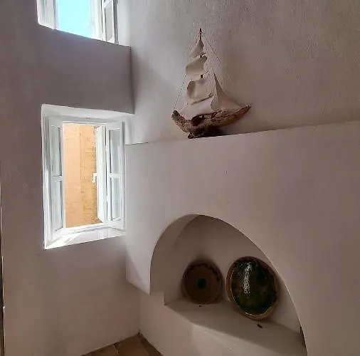 Kozas Art House, * Symi